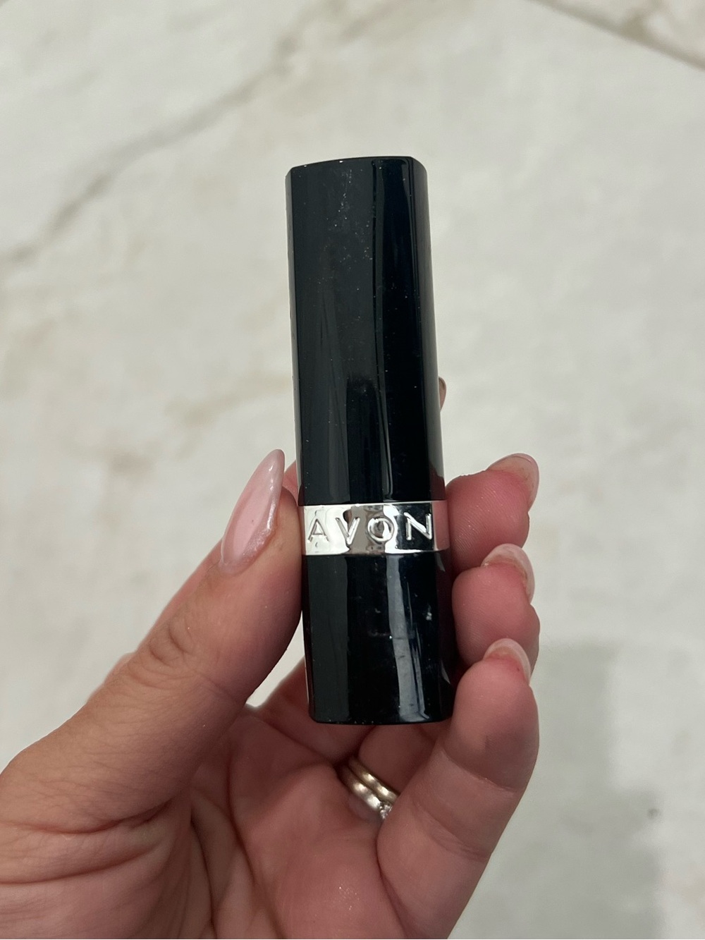 Avon Classic Rich Ruby Ultra Color Lipstick